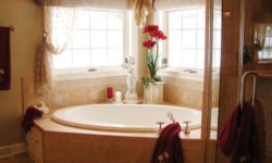 Small Luxuries for Your Master Bath