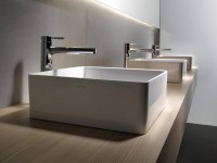 Modern Bath Décor