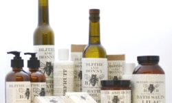 3 Ways Handmade Bath Products can De-stress, Uplift and Motivate