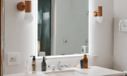 5 Expert Proof Ways to Clean Mirrors Without Streaks